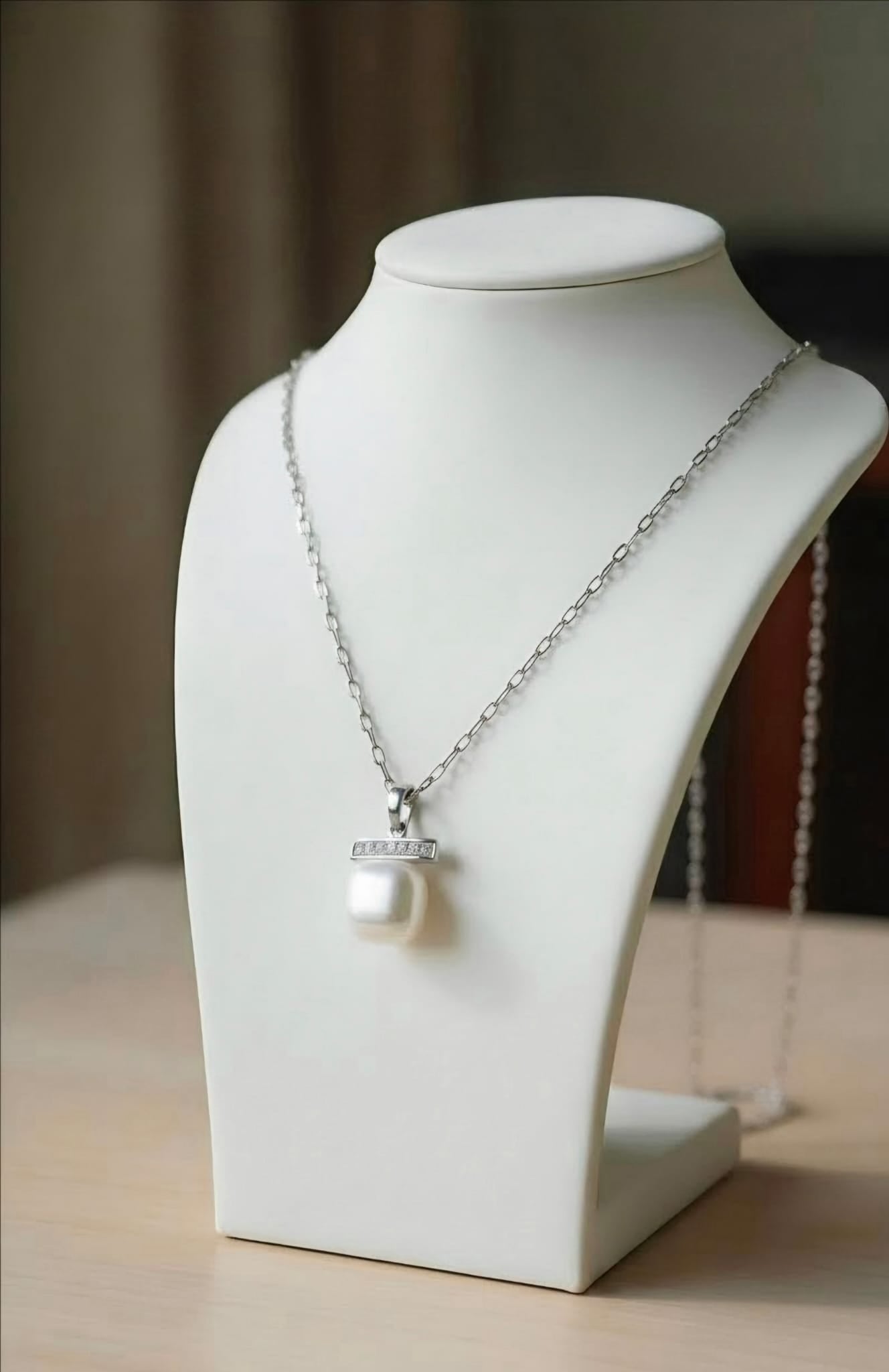 Lunéa Collection Necklace