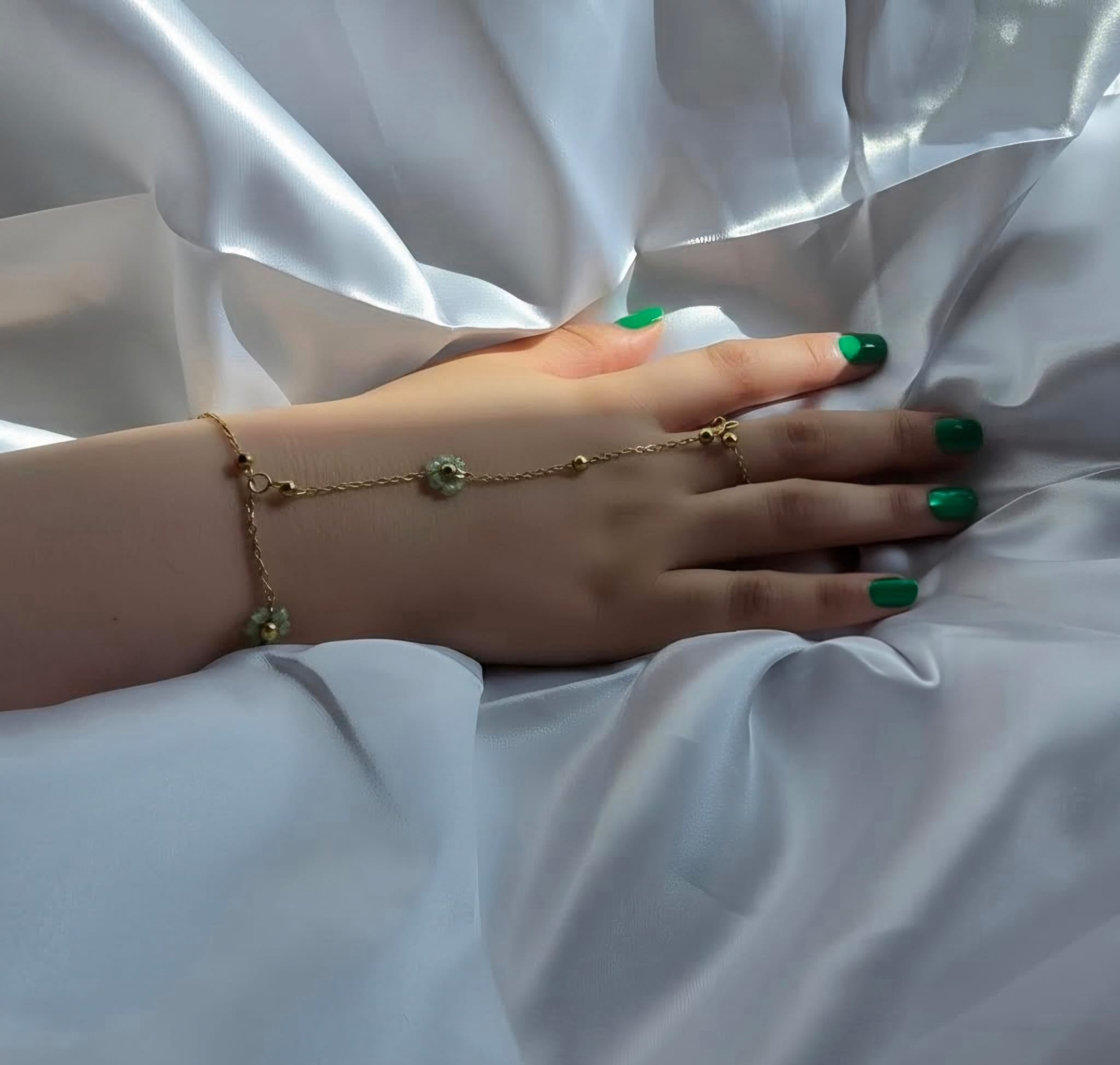Hand Flower Bracelet